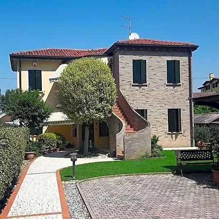 Giardino Di Ro B&B