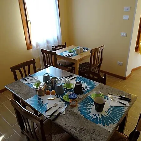 B&B Giardino Di Ro 카자고디피아니가
