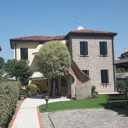 Bed and breakfast Giardino Di Ro *